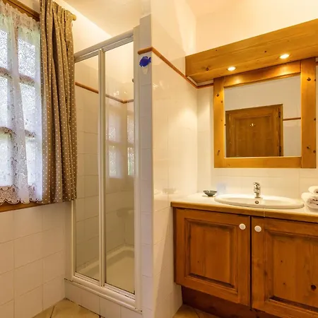 Chalets D'Henri 67 Apartment W/ Terrace & Mont Blanc Views - Happy Rentals Apartamento Chamonix