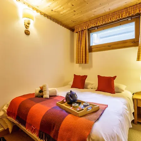 Chalets D'Henri 67 Apartment W/ Terrace & Mont Blanc Views - Happy Rentals * Chamonix